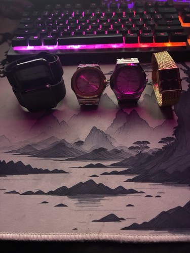 3 quartz watches 2 Apple Watches