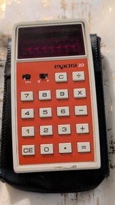 Texas Instruments TI Exactra 20 LED Calculator Tested Works W/case VTG Star Wars