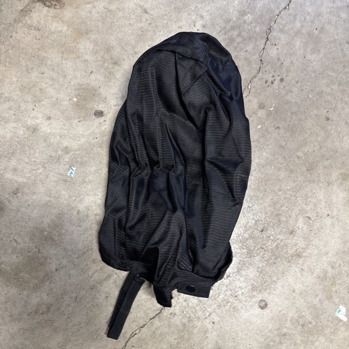 golf bag replacement rain hood Universal Rainhood a perfect fit for those unpredictable days Titleist Golf Bag DCI Era