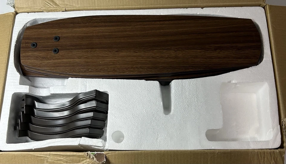 Hunter Builder Elite 52 In. New Bronze Ceiling Fan - Image 3 of 4