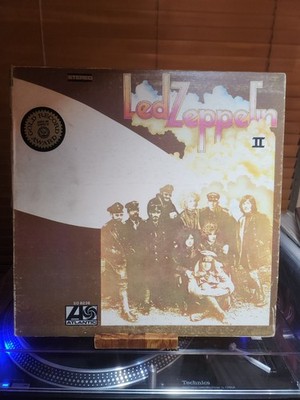 Led Zeppelin II, 1975 Atlantic Stereo, SD-8236, Gatefold, VG+/VG