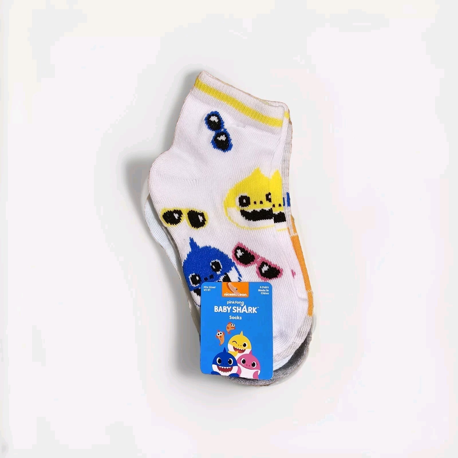Baby Shark Socks 6 Pair Size 4T-5T 🦈