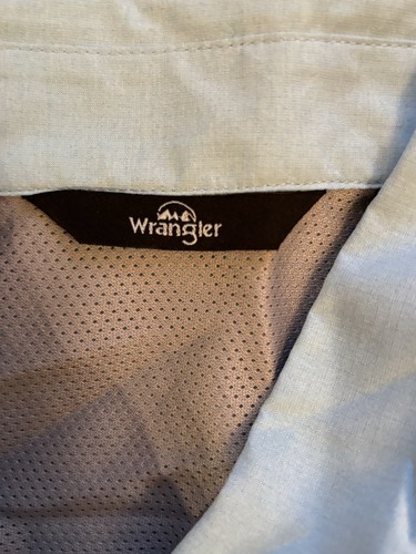 NWT Wrangler Men’s Outdoor Short Sleeve Fishing Shirt with UPF 30+ Size XL Blue - Picture 5 of 8