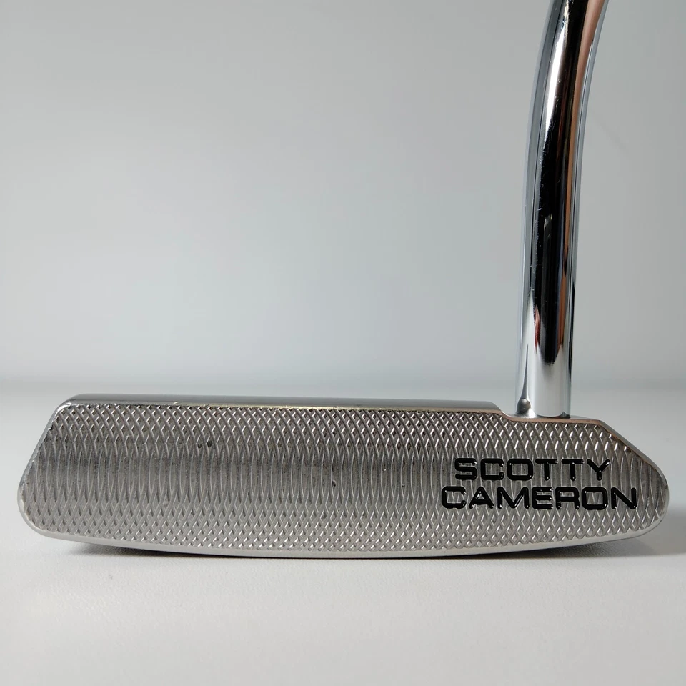 Scotty Cameron Square Back Select Putter 33" RH with Headcover - Image 3 of 4