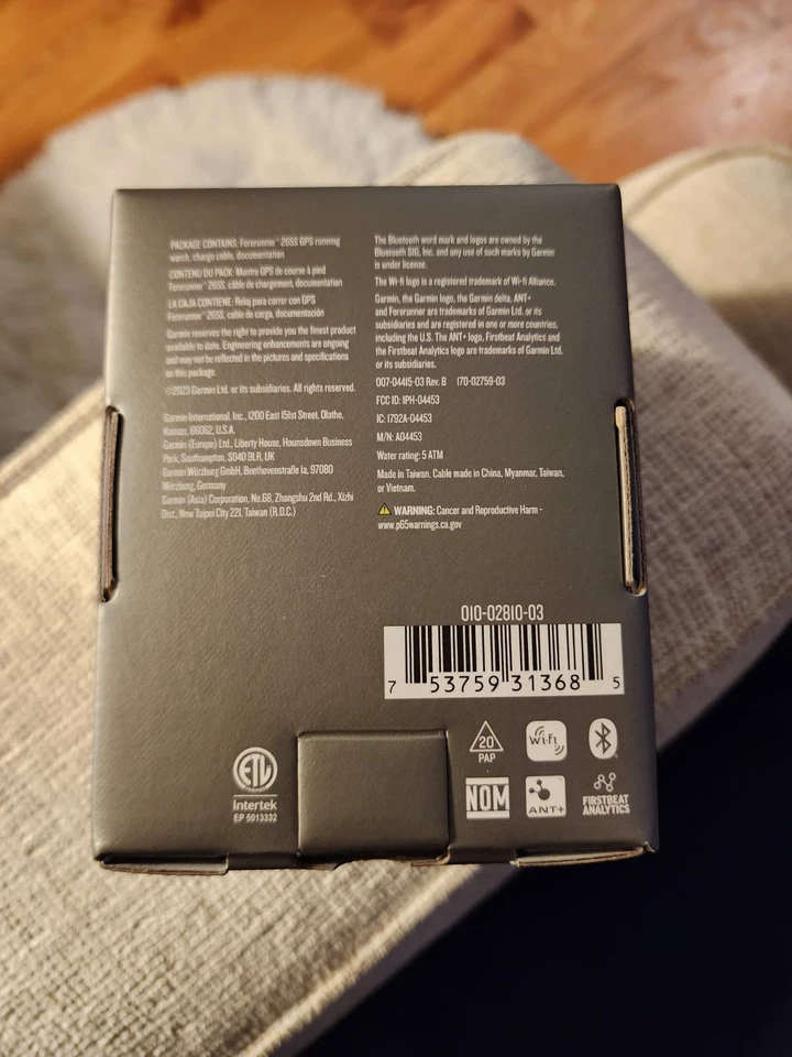 Reloj inteligente Garmin Forerunner 265S GPS para correr pantalla AMOLED negro con amplificador amarillo Foto 2 de 2