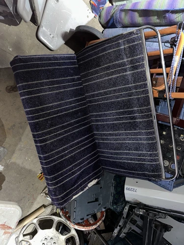 British Rail Class 142 Orginal Seat (northern) - Picture 1 of 7