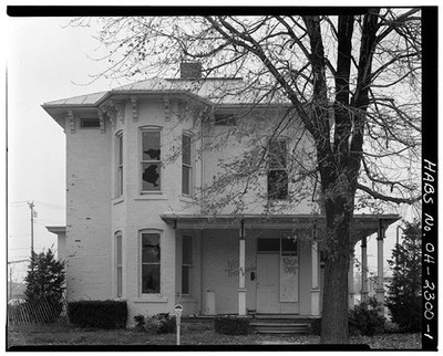1. VIEW NORTH, SOUTH FRONT - Jesse Wolf House, 210 East Main Cross Street,