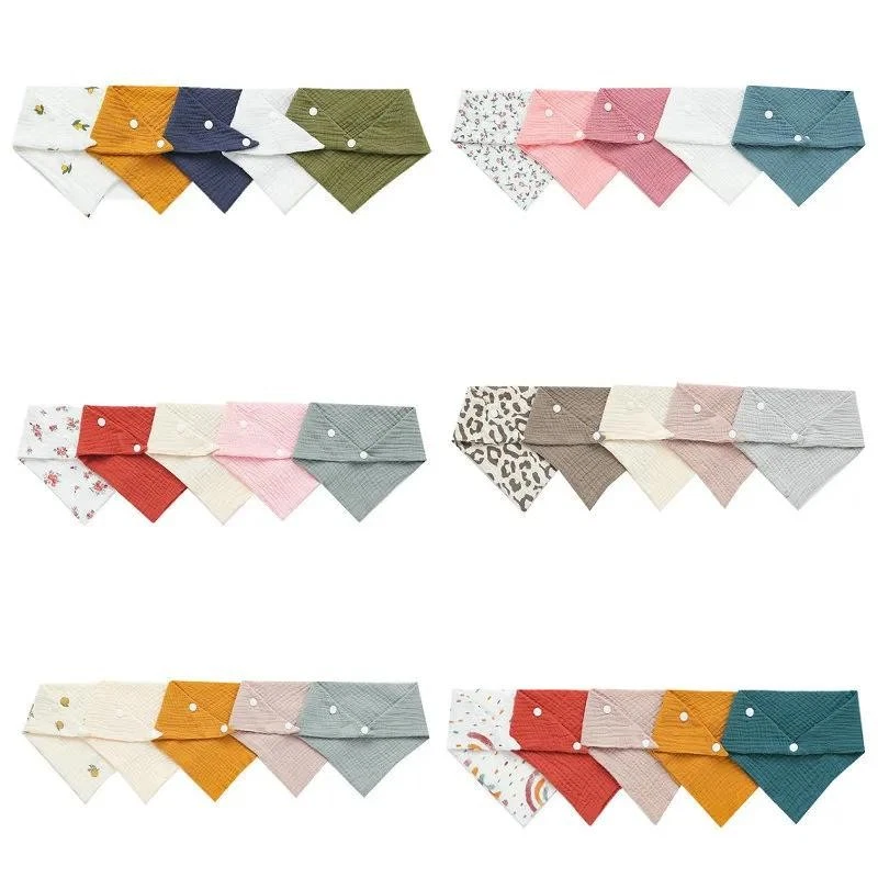 5pcs/set Newborn Baby Bibs Feeding Drool Bibs Solid Color Cartoon Snap Button So