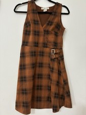 girl dress M