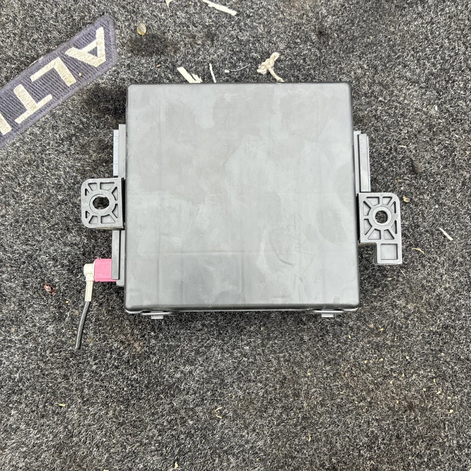 Nuevo módulo de control de entrada sin llave Jeep Grand Cherokee 2014-2021 OEM I0614-J13-09 Foto 4 de 4