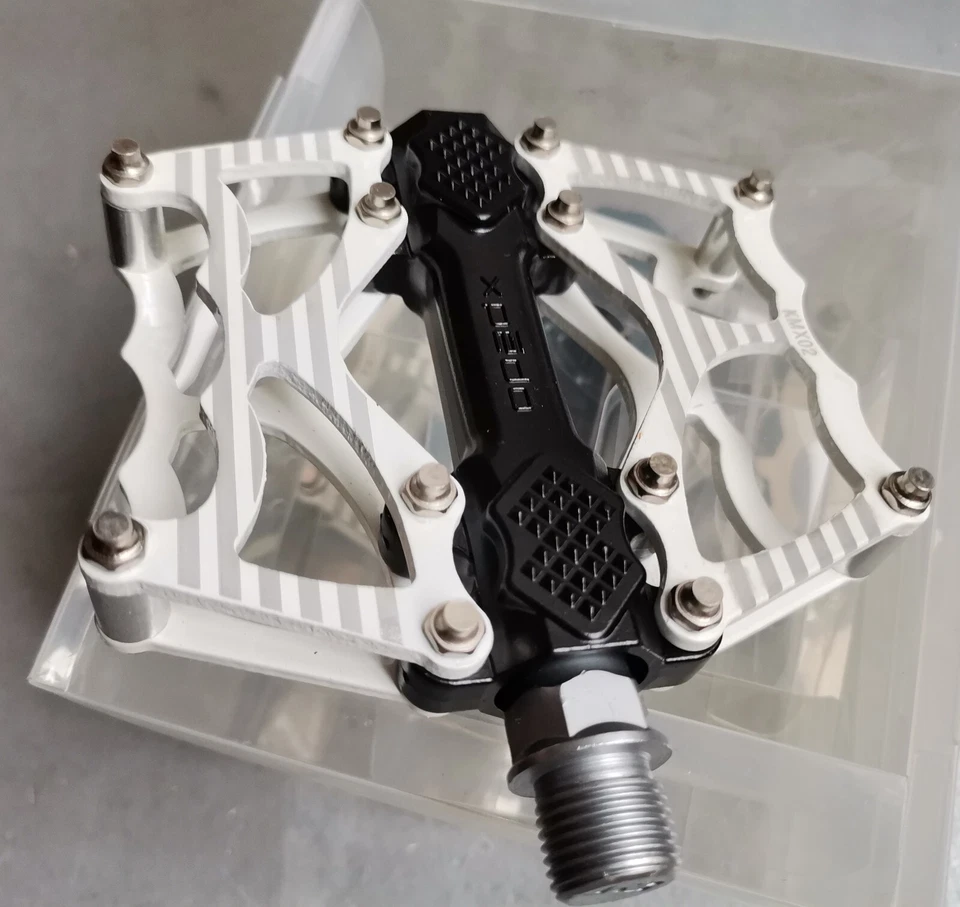 PEDALES DE EJE CRMO XPEDO KMX02 BICICLETA DE CIUDAD MTB BICICLETA DE TURISMO PAQUETE DE UN PAR AL POR MENOR Foto 2 de 4