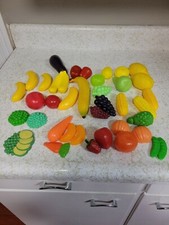 Lot Of 37 Vintage Plastic Toy Pretend Play Food Fruits And Vegetables Arco FP