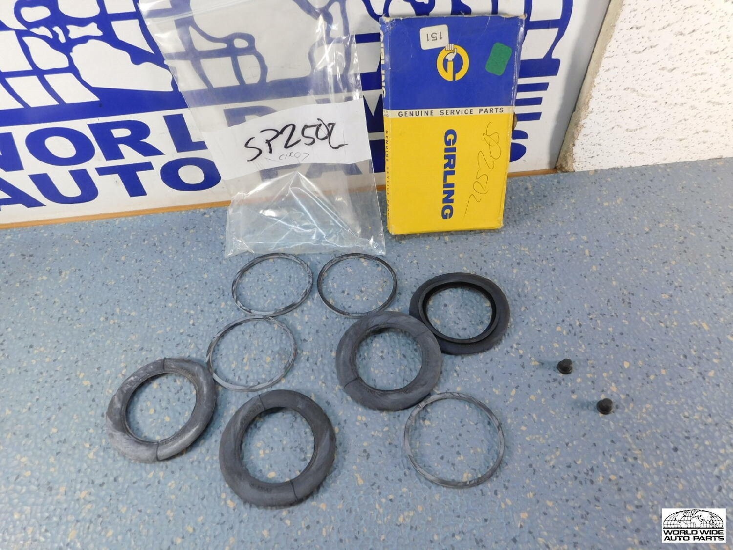 Aston Martin DB3  Front Brake Caliper Kit  GIRLING  SP2502  1958-1959