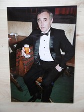 Charles Aznavour Autogramm signed 13x18 cm Bild