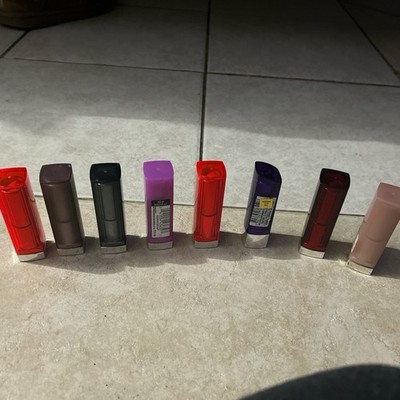 Lipstick Stick Lot of 9 Assorted Shades, Mixed Lip Color Tubes Lipsticks
