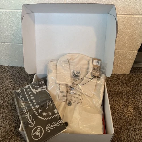Dinner Service NY Supply Co Box 3 Complete Set Size M Unworn Limited 1 of 150 - product listing photo