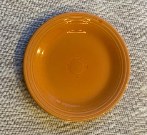 VTG 1995, FIESTA Tangerine Orange, 10.5” Dinner Plate, RETIRED, FiestaWare USA