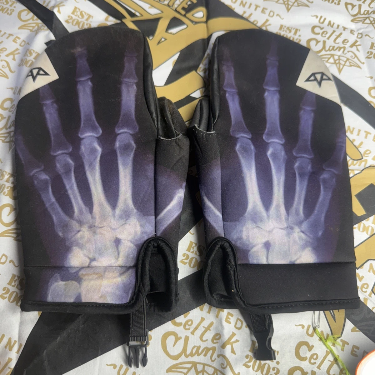 Celtek Winter Sports Gloves & Mittens for sale | eBay UK