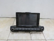 2017 2018 HYUNDAI ELANTRA RADIO RECEIVER DISPLAY OEM 96160F2101UAT