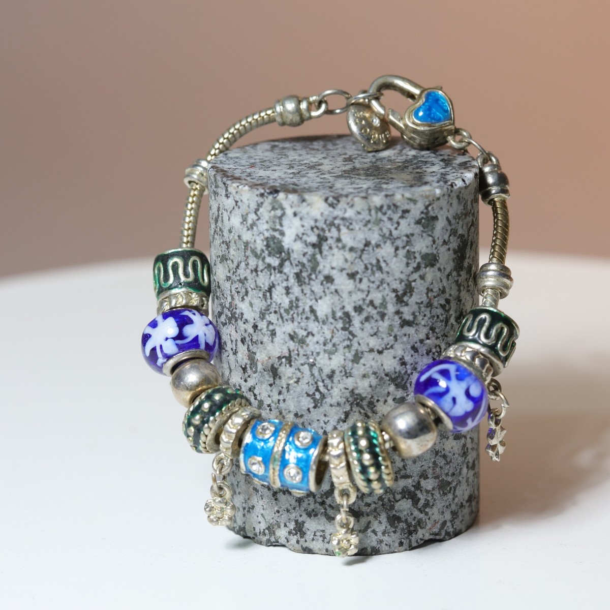 Pandora ブレスレット 青色チャーム s-l1200.jpg