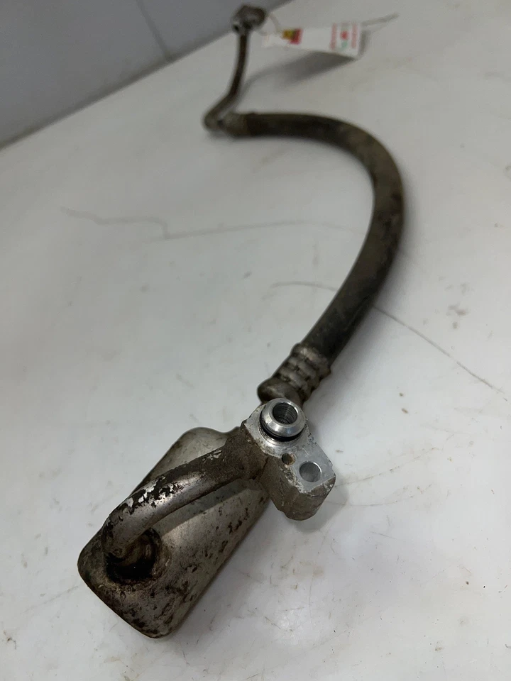 2000 - 2002 Toyota Tundra 4.7L AC Discharge Hose OEM 887110C021 - Image 2 of 4