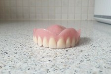 Zahnprothese,zahnersatz,prothese, oberkiefer, dental,Gebiss,dentures,False teeth