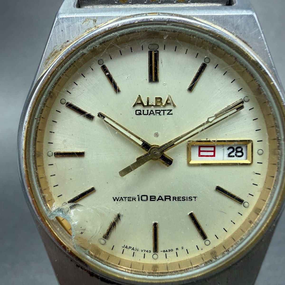 Seiko Alba Watch Men 35mm Champagne Dial Two Tone Daydate V743
