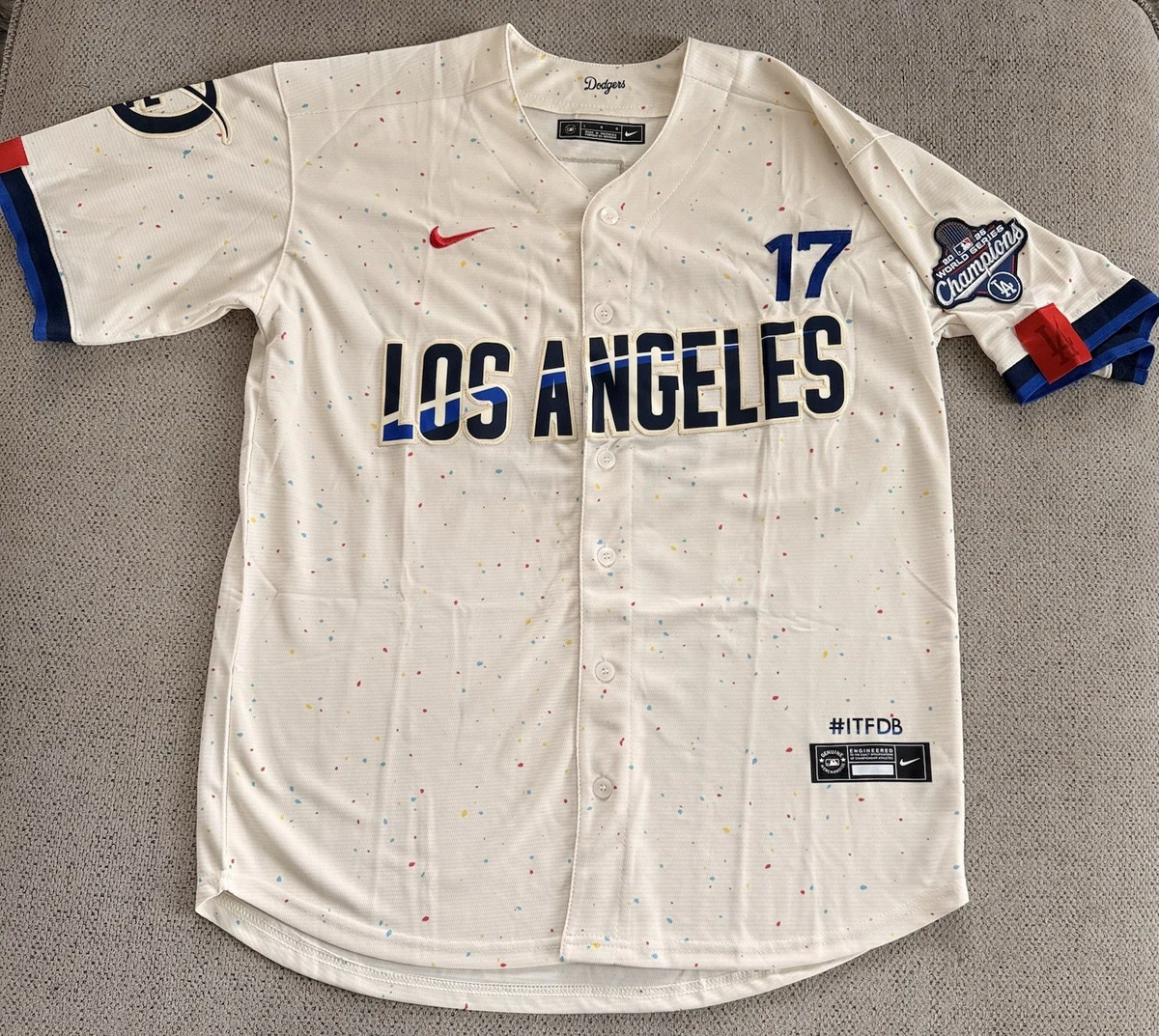 Preços baixos em Los Angeles Dodgers 52 Tamanho Roupas e Souvenirs