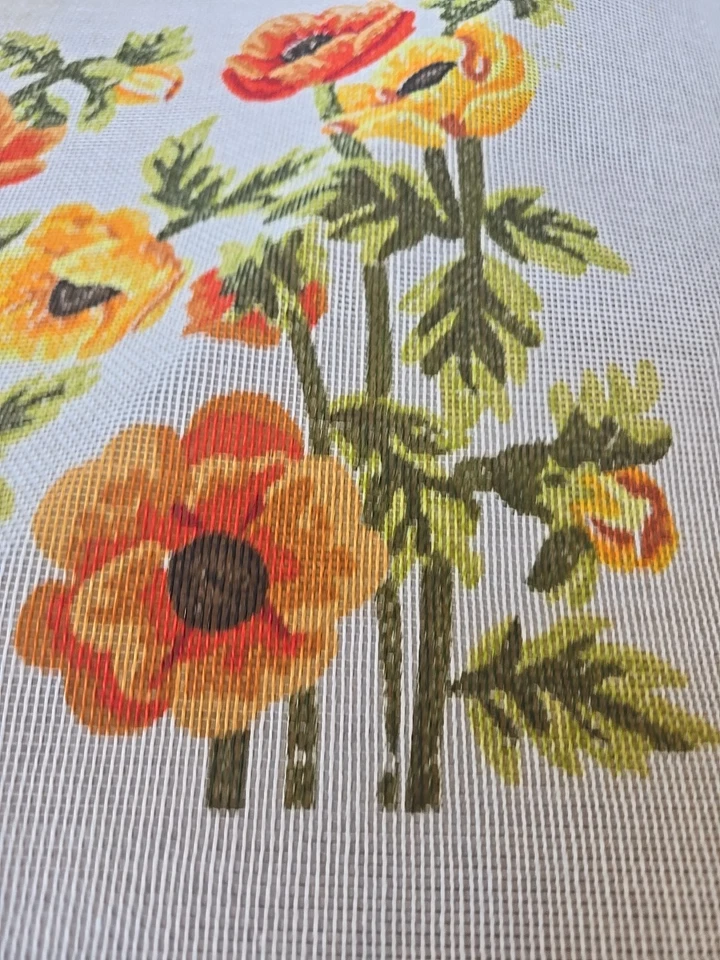 Needlepoint Canvas Vintage Dritz Scovill 1970's Flower Floral Garden Poppies  - Image 3 of 4