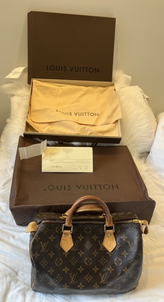 Authentic Louis Vuitton Speedy 30 Monogram Canvas Handbag, dust bag, packaging