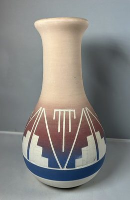 #ad Vintage Native American Signed High Elk Sioux Pottery Vase 8quot; tall $14.00