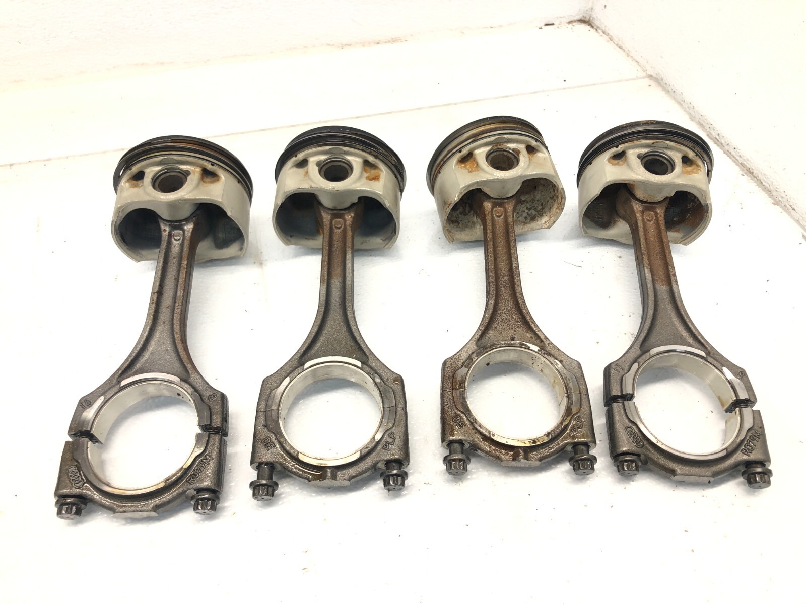 2014-2018 BENTLEY FLYING SPUR 4.0L V8 ENGINE PISTON W/ ROD SET X8 OEM #NOTES.