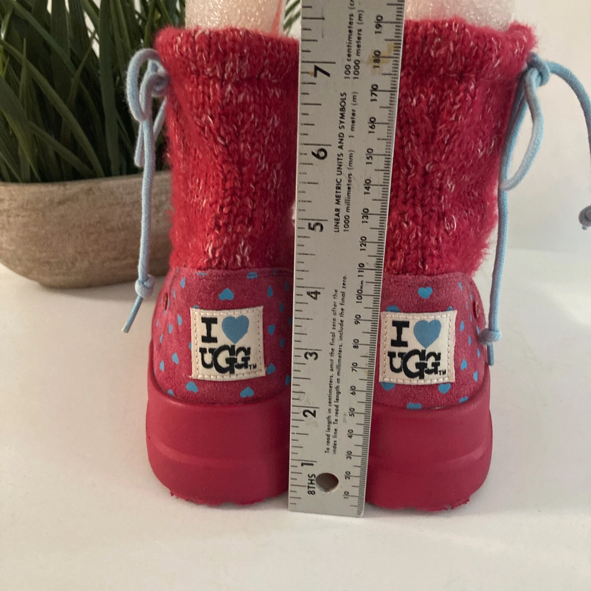 Girls uggs size 5 deals