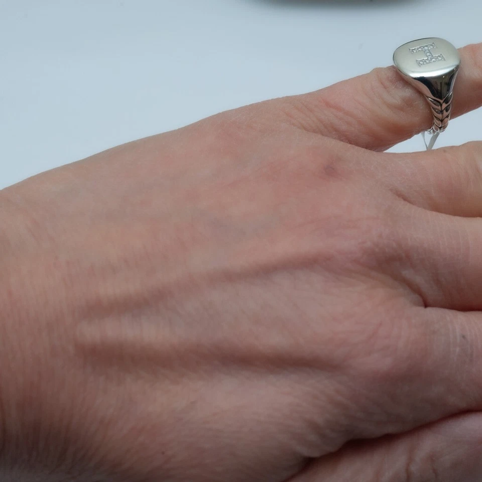 Anillo DAVID YURMAN Nuevo Pavé Inicial Letra H Pinky en Diamante y Plata Talla 3.5 Foto 3 de 4