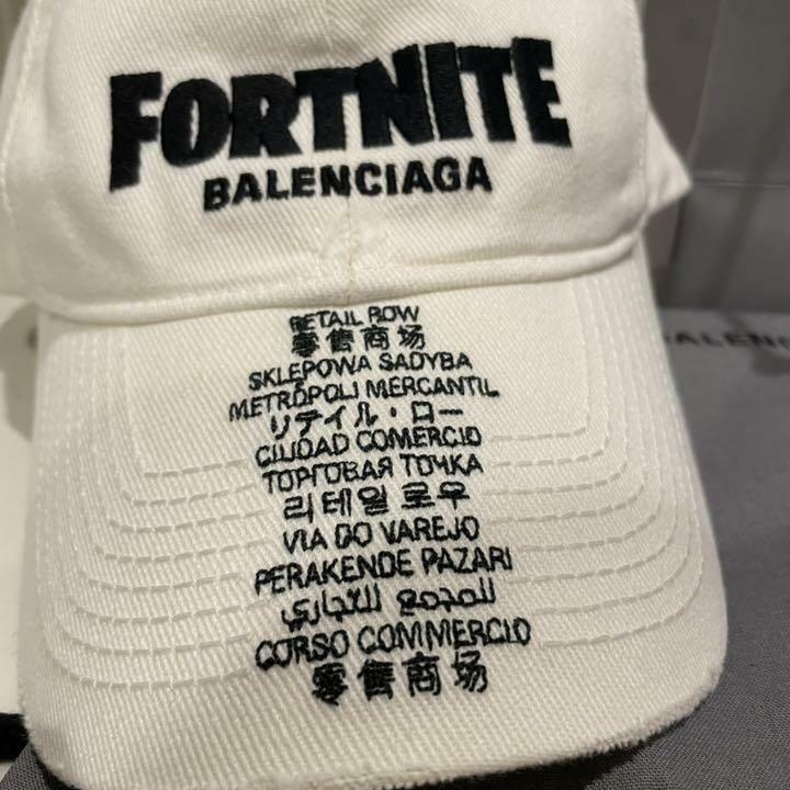 BALENCIAGA × FORTNITE Cap Limited to 200 pieces worldwide BALENCIAGA × FORTNITE Cap Limited to 200 pieces worldwide