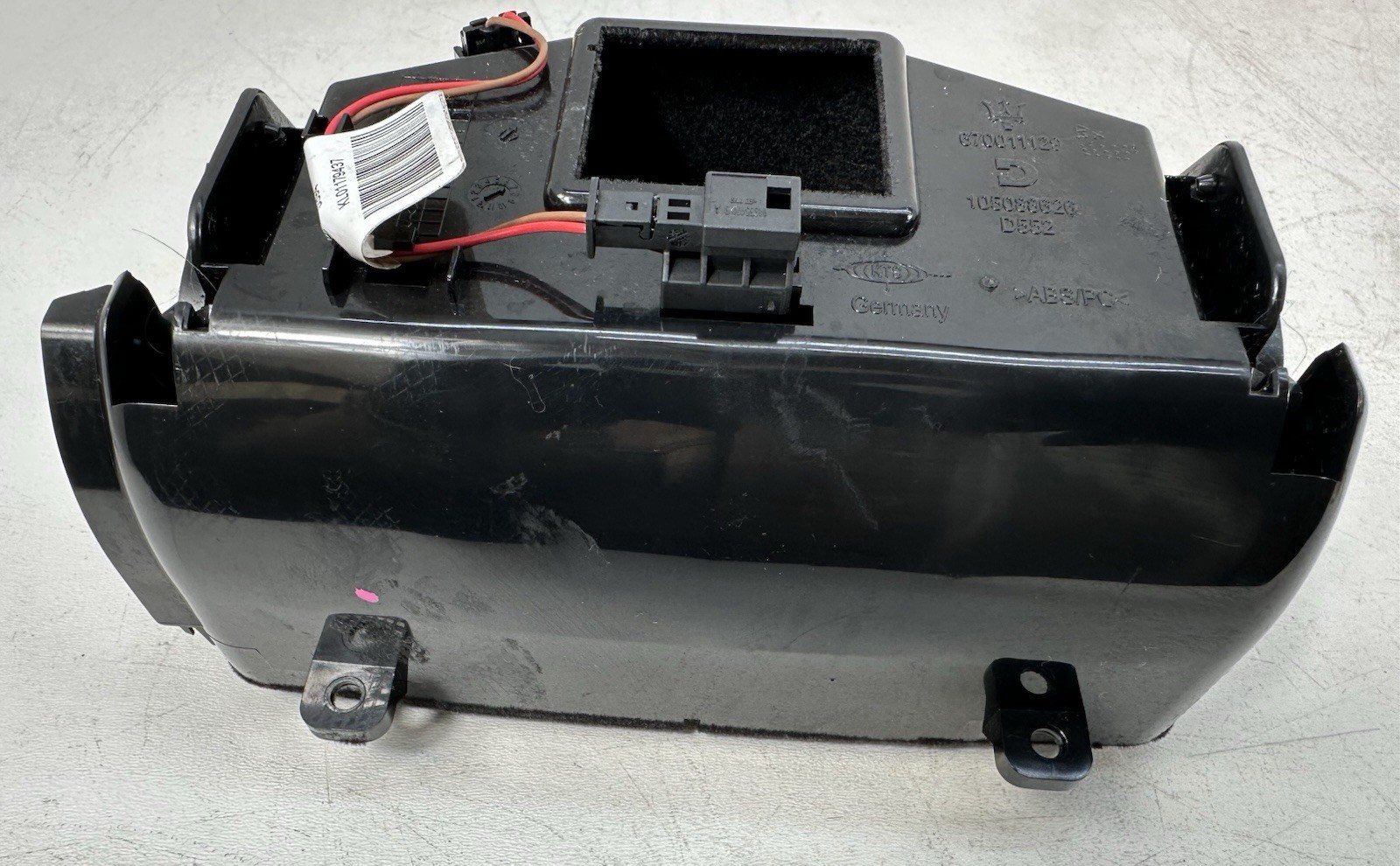 14-24 Maserati Ghibli M157 Center Console Phone Holder Compartment 670011129 OEM