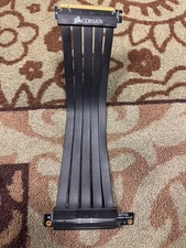 CORSAIR Premium PCIe 3.0 x16 Extension Cable 300mm