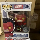 Funko Pop! Marvel Red Hulk #854 GITD Chase Special Edition DAMAGED BOX