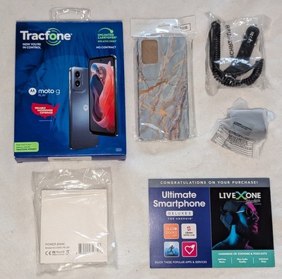 Moto G Play 2024 6.5'' 64GB + 1 Year service 1500 Min/Text/Data + 5k Power Bank