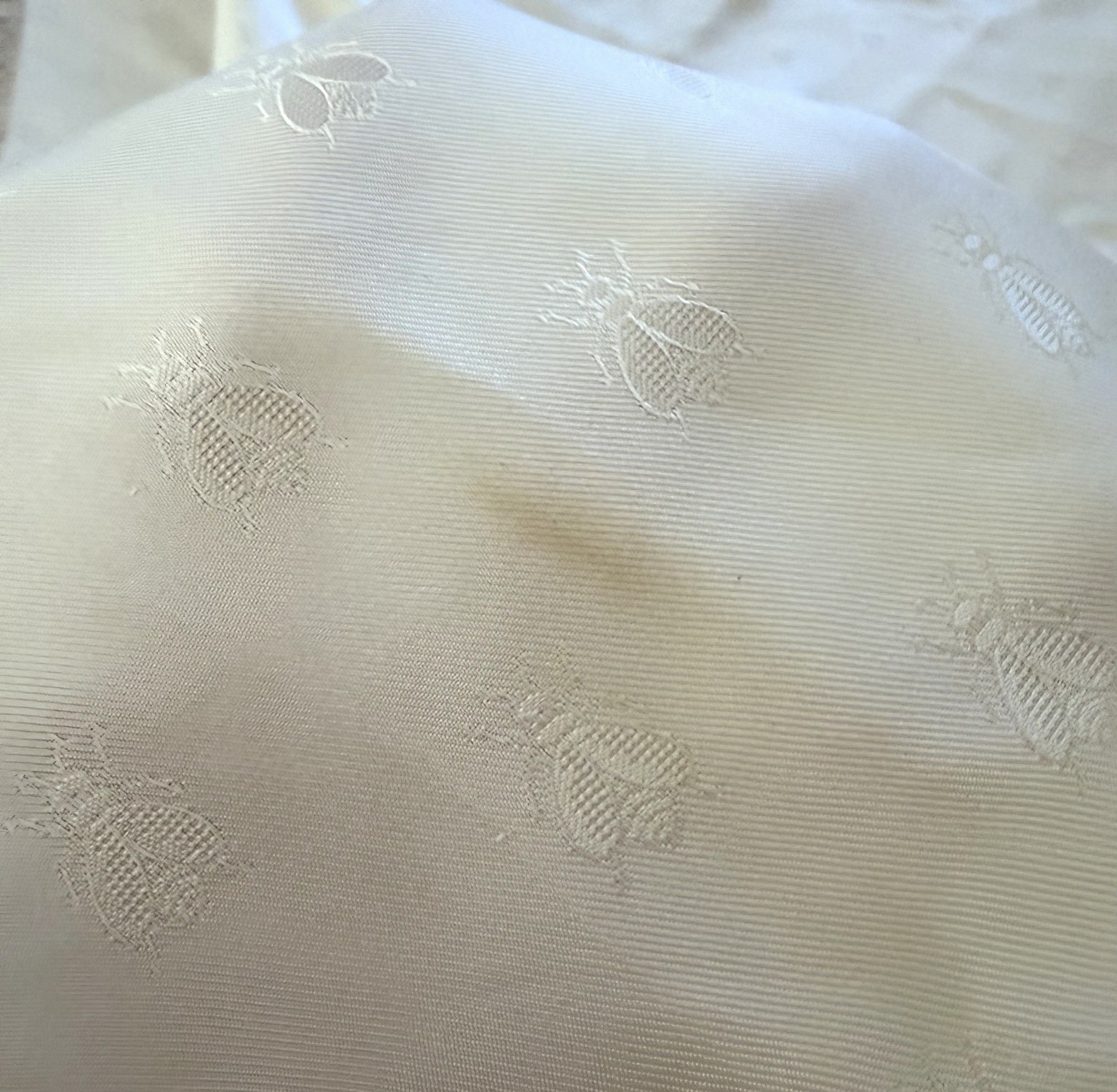 Vintage Hermes Paris 100percent Silk Off White Royal Bee Print Scarf Shawl 56” X 37” image 5