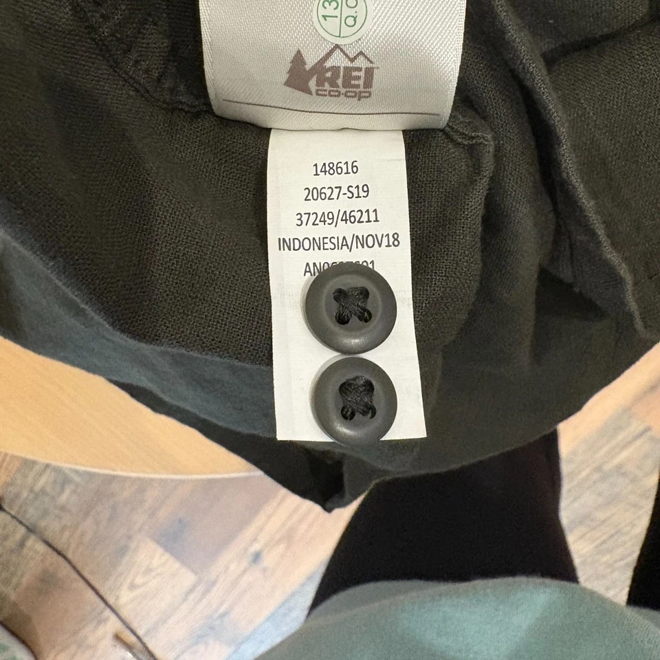 REI Co-op Short Sleeve Hemp Blend Button Front Shirt Men's Size XL Dark Green - Image 4 of 4