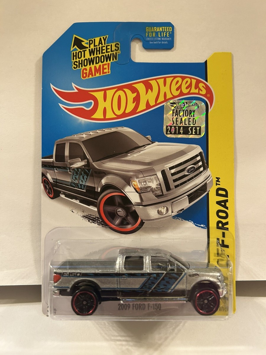 HOT WHEELS 2009 FORD F-150 QUAD CAB PICKUP TRUCK 1/500
