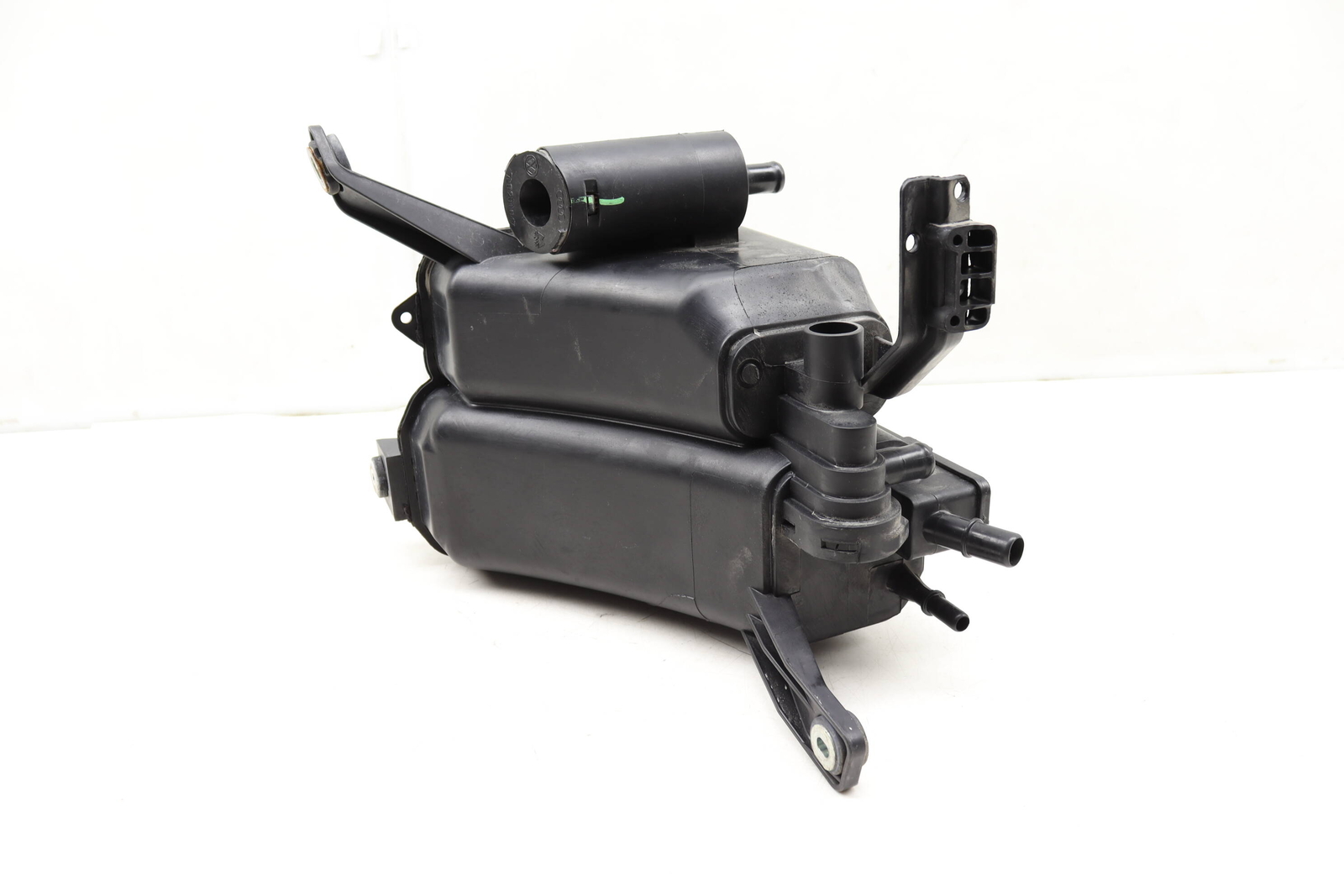 20032006 20082018 PORSCHE CAYENNE Charcoal / FUEL Vapor Canister eBay