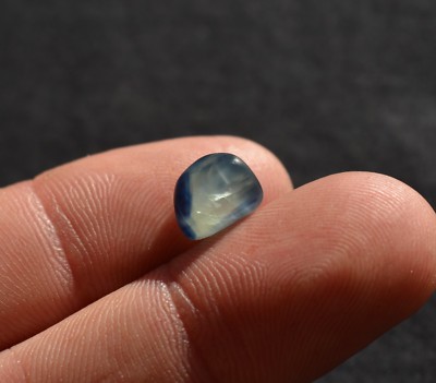 1 Saphir bleu brut de Madagascar 5,90ct Edelsteine rough blue sapphire unbeheizt