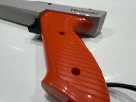 Used Genuine Nintendo NES Zapper Light Gun NES-005 Orange Grey H166