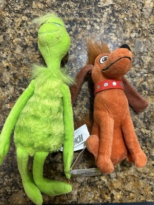 Rare HTF Illumination The Grinch Plush Max Puppy Dog Universal Studios