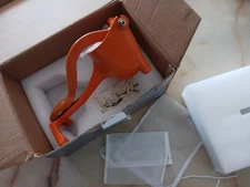 Excellent Quality NEW Zellinni Manual Fruit Juicer Aluminum Alloy Coating Orange
