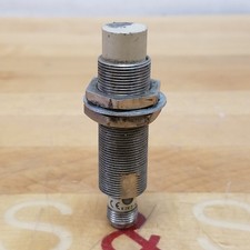 Omron E2E2-X10MC1-M1 Proximity Sensor, 12-24VDC, 10mm Sensing Distance - USED