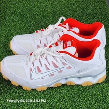 Nike Reax 8 TR Shoes Running White Wolf Grey Red Mens Size 8.5 New With Box