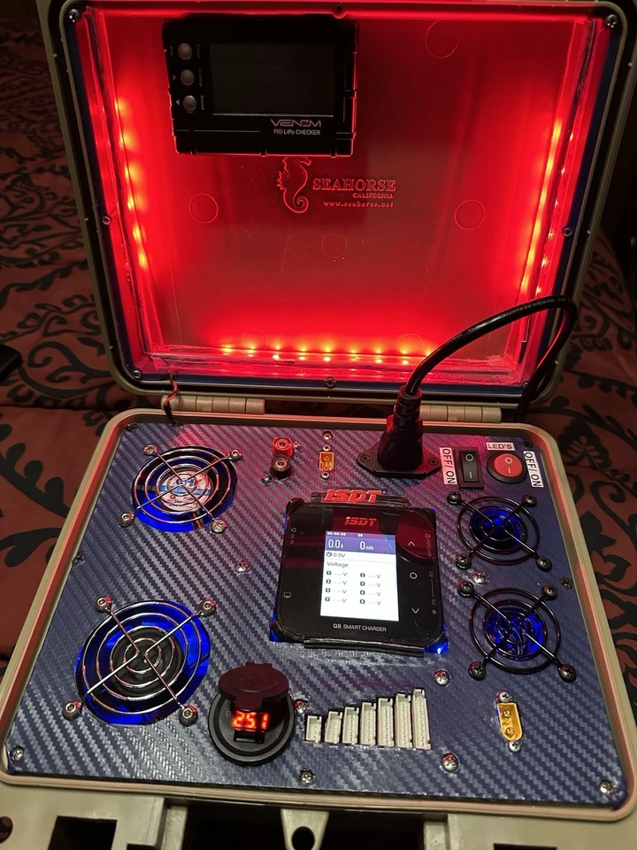 Portable Custom Rc Battery Charging Case System - Image 4 of 4
